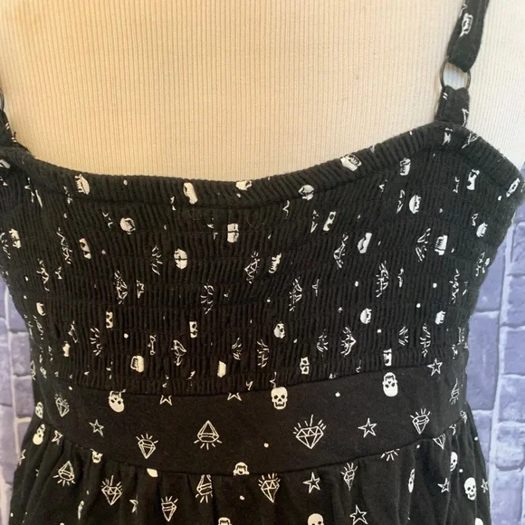 Skull & Diamonds Babydoll Tank Torrid Y2K Punk - Picture 5 of 13